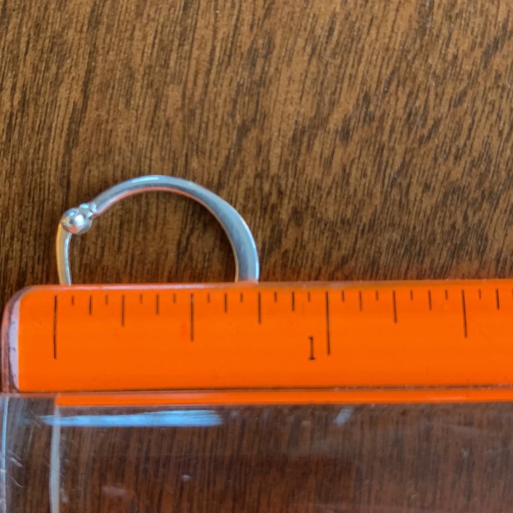 925 Sterling small hoop earring - Picture 11 of 13